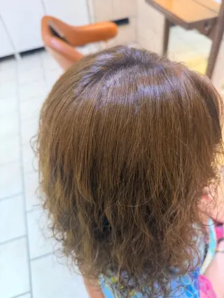 ミディアム カラー 井上 琉菜のヘアスタイル