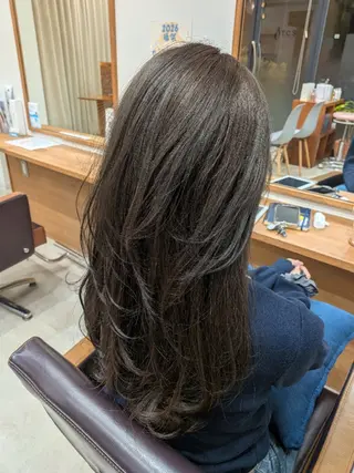 ロング 奈良橋 彩圭のヘアスタイル