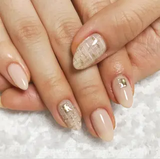 ネイル ARTEMIS 根本のネイルデザイン