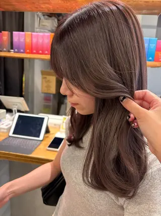 ミディアム Naotsuka Yui 🌺のヘアスタイル