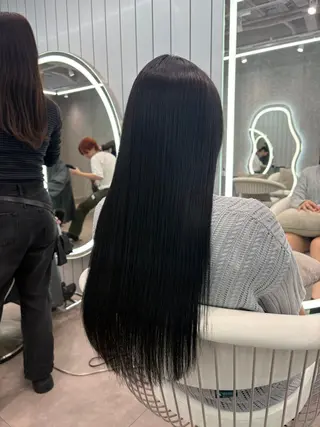 ロング カラー ヘアアレンジ 大宮縮毛矯正🩵 レイヤー 佐藤和のヘアスタイル