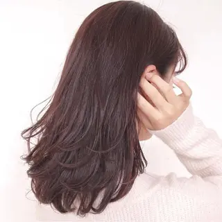 セミロング カラー 大人レイヤー×艶髪 小久保　春暁のヘアスタイル
