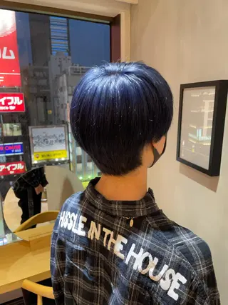ショート 複雑履歴に対応ブリー チ無しダブルカラーのヘアスタイル