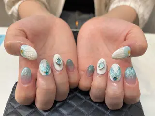 ネイル Nailsalon Dejavuのネイルデザイン