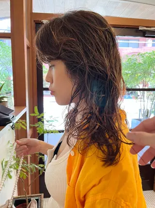 セミロング パーマ 若林 良のヘアスタイル