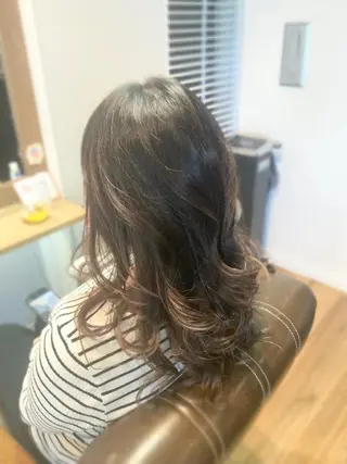 カラー 堀 望美のヘアスタイル