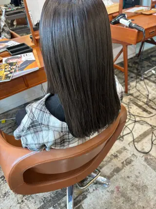 ミディアム ma koのヘアスタイル