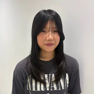 セミロング ハイトーン🌈レイヤ ー🎀りこぴんのヘアスタイル