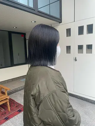 ミディアム カラー 渋谷 留菜のヘアスタイル