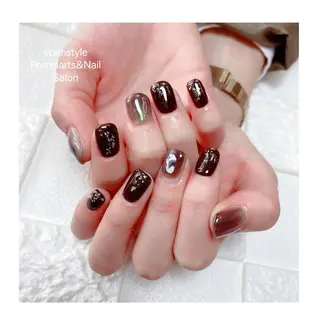 ショート ネイル 🐾enen style 🐾のネイルデザイン
