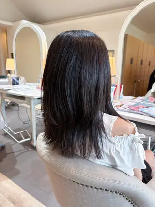 セミロング 石平 暖のヘアスタイル