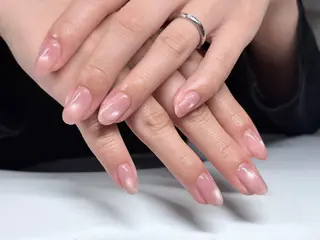 ネイル KiraNail ユトンのネイルデザイン