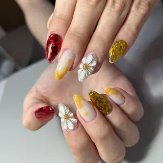 ネイル nailroom sb𓈒𓂂𓏸のネイルデザイン