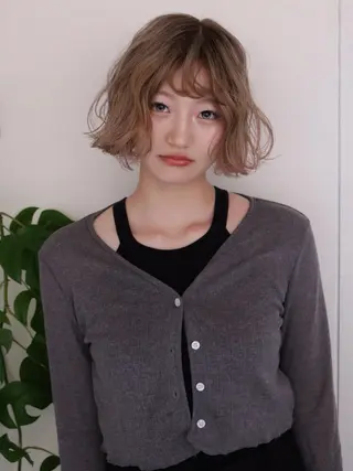 ショート カラー ooit 【オーイット】のヘアスタイル