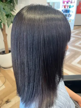 ミディアム 艶髪特化 しゅんぼう 長岡髪質改善のヘアスタイル