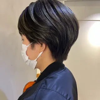 ショート nishi fuyumiのヘアスタイル