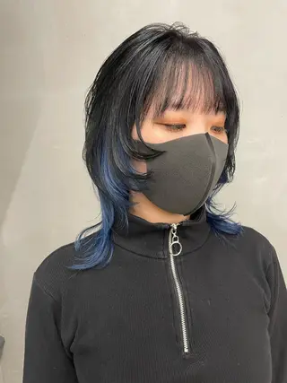 セミロング カラー インナーカラー 推し ブリーチ 髪質改善のヘアスタイル