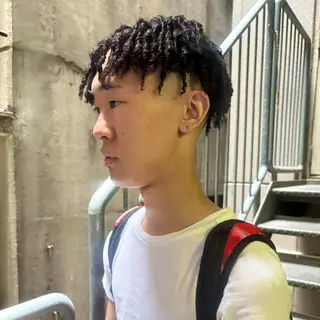 メンズ ヨシカワ タツキのヘアスタイル