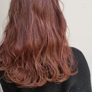 セミロング カラー 英語ok sohee ソヒ 305号室のヘアスタイル