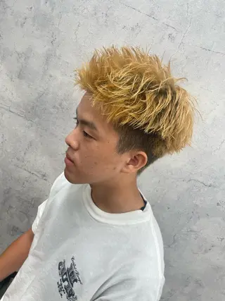 ショート カラー limit🦄店長 髪質改善KOUHEIのヘアスタイル