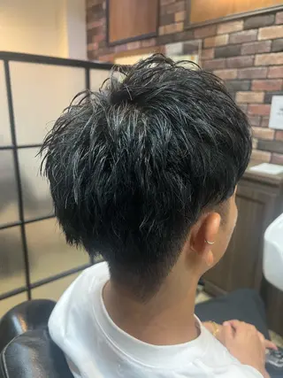 メンズ パーマ／メンズ ／ピンパーマ/横山のヘアスタイル