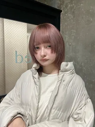 ショート カラー 美髪矯正/シークレッ トハイライト🤍りさのヘアスタイル