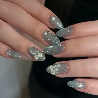 ネイル Luna Gladeのネイルデザイン