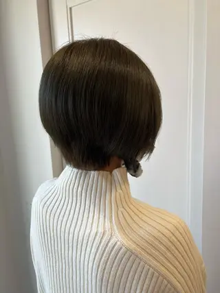 ショート カラー 亀田 幸美のヘアスタイル