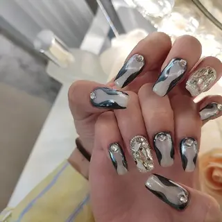 ネイル RUNWAY のネイルデザイン