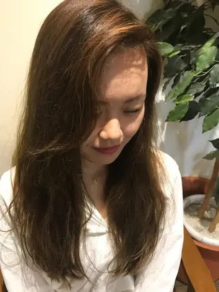 ロング カラー パーマ 斎藤 彩香のヘアスタイル