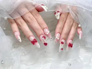 ネイル PEEKABOO 旧:momo京橋のネイルデザイン