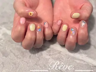 ネイル Reve. 黒澤のネイルデザイン