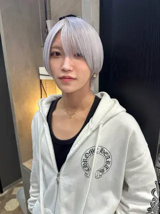 ショート カラー メンズ 天神暖色カラー レイヤー・髪質改善のヘアスタイル