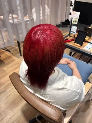 カラー 今西 惟之のヘアスタイル