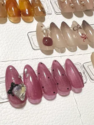 ネイル Hazel💎 Azusaのネイルデザイン