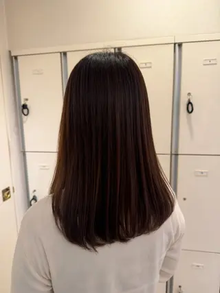 セミロング カラー ツヤ重視 ワンカラー🫧Mioのヘアスタイル