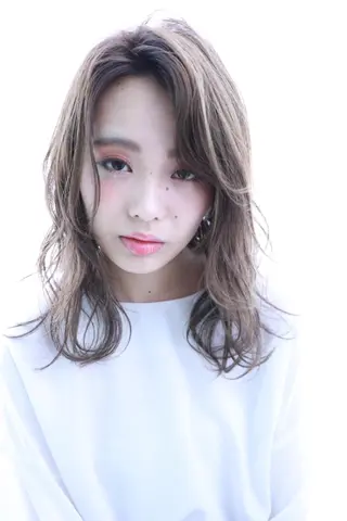 ミディアム カラー ヘアアレンジ エクステの神様 ▫️原島ユウヤ▫️のヘアスタイル