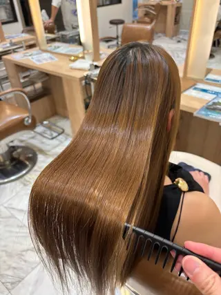 ロング ATENA /渡邉 李凰/透明感カラーのヘアスタイル
