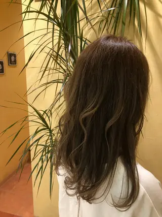 ロング カラー 石井 佑樹のヘアスタイル