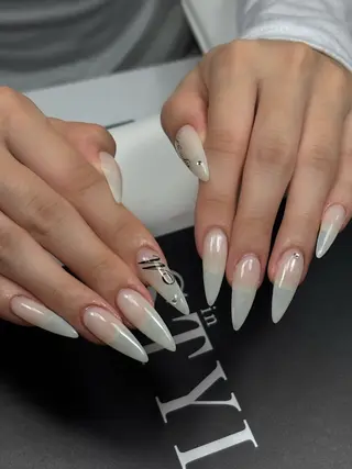 ネイル Sully Nail Labのネイルデザイン