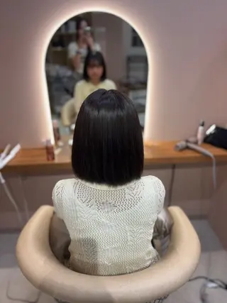 カラー ROCCOeast AKARIのヘアスタイル