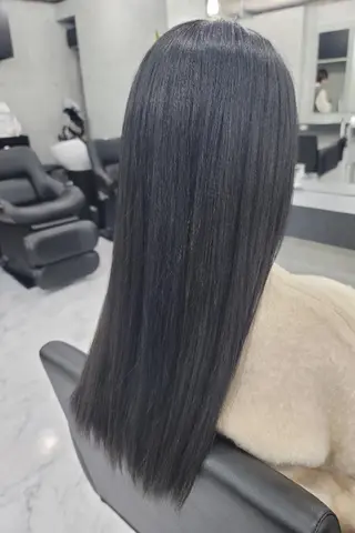 ロング カラー ❇️安達 優心❇️ レイヤー/艶髪特化のヘアスタイル