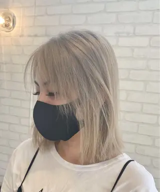 ミディアム 浅川 実行のヘアスタイル