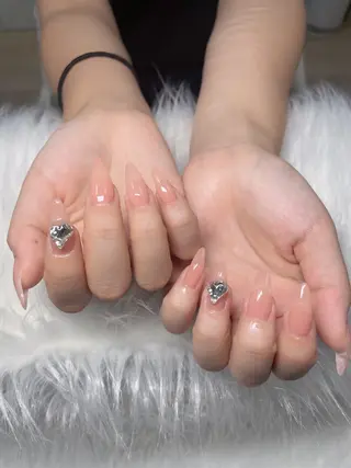 ネイル Hin Nail 日本橋のネイルデザイン