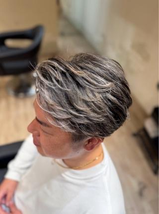 ショート カラー メンズ 大久保 隆蔵のヘアスタイル