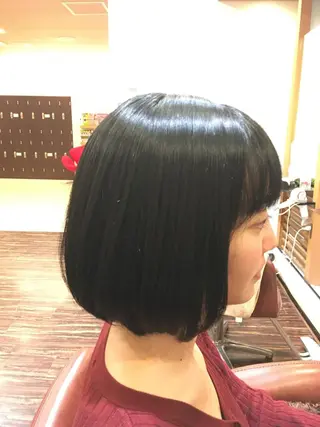 ミディアム コンドウ サラのヘアスタイル