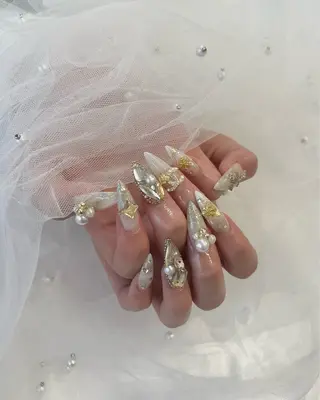 ネイル SALON ELVI.のネイルデザイン