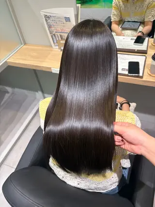 セミロング ノンダメージ® 稲垣  いおりのヘアスタイル