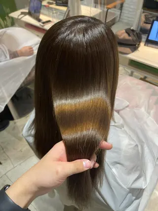 ロング レイヤーカット 小山 悠のヘアスタイル