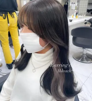 セミロング カラー 抜け感レイヤー︴ ニュアンスカラーのヘアスタイル